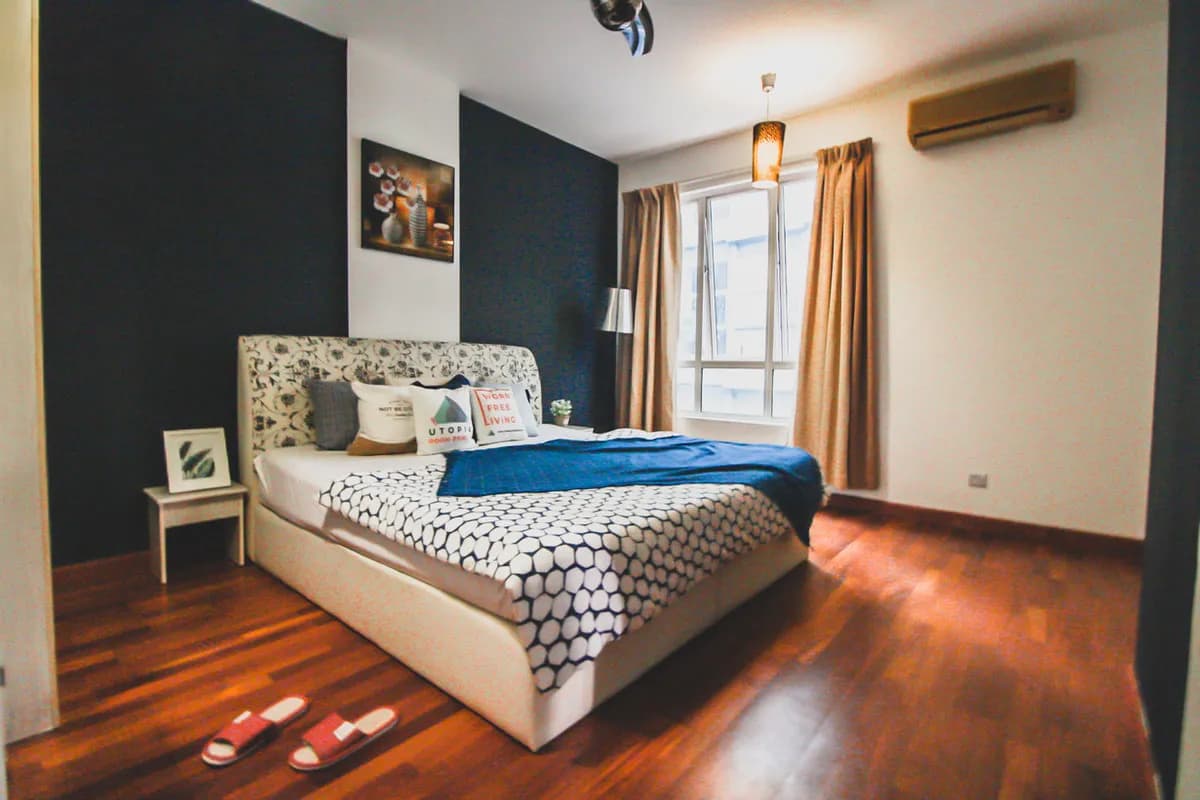 Furnished tenant room